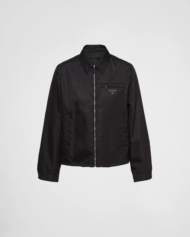 Item No. 051002 Spring Collection Triangle Collar Nylon Men's Black Jacket High-End Luxury Designer Coat Item No. 051002 Spring Collection Triangle Collar Nylon Men's Black Jacket High-End Luxury Designer Coat