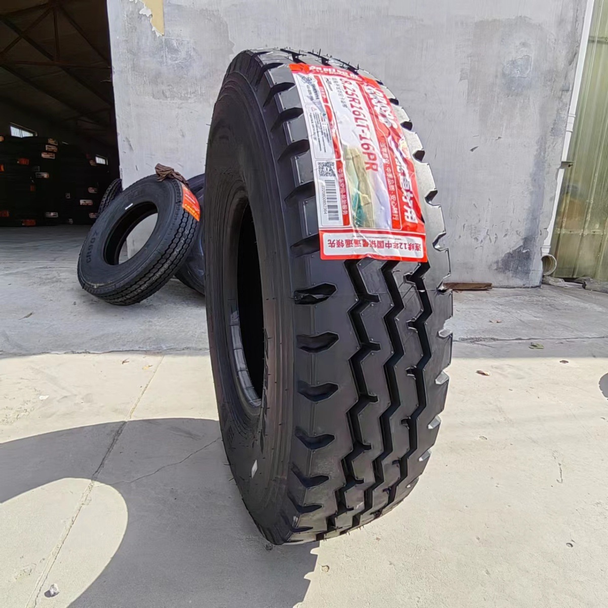 Cross-Border Truck Tires 650 700 750 825 R16Lt R-16 600R13R14R15 Full Steel Wire Genuine
