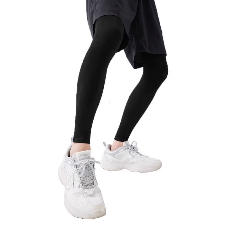 Summer non-slip light and thin men's silk sports knee pads for men and women for cycling, gaiters, socks, sun protection, for running