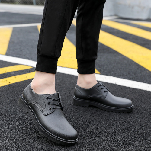 Men's Low-Top Fashion Water Shoes for Spring and Summer Outdoor Wear, Waterproof and Non-Slip, Car Wash, Kitchen, Chef Work Rain Boots
