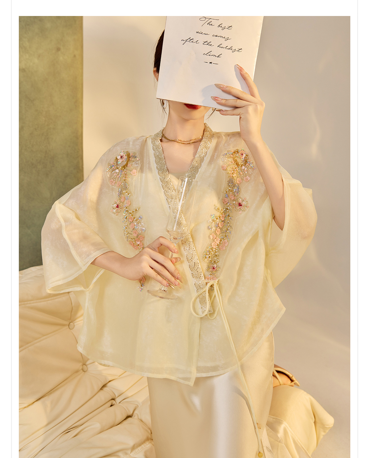 Áo cardigan nữ dáng rộng Tencel thêu hạt phong cách Trung Hoa — hồng, mơ chi tiết 7