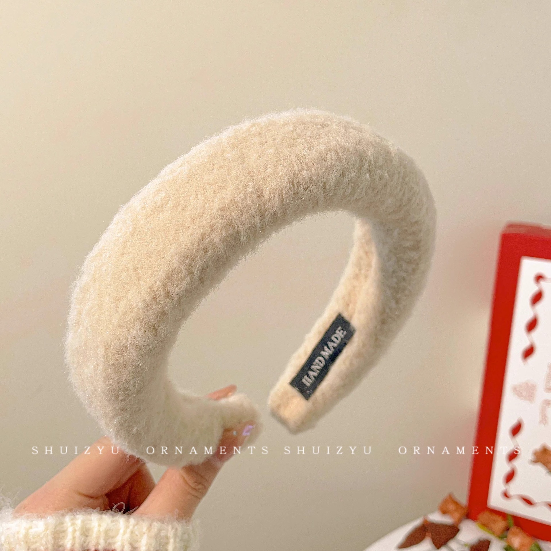 Año nuevo diadema roja cabello femenino presionando horquilla 2024 celebridad de Internet nuevo estilo diadema Paquete de cabello retro temperamento accesorios para el cabello de Año Nuevo