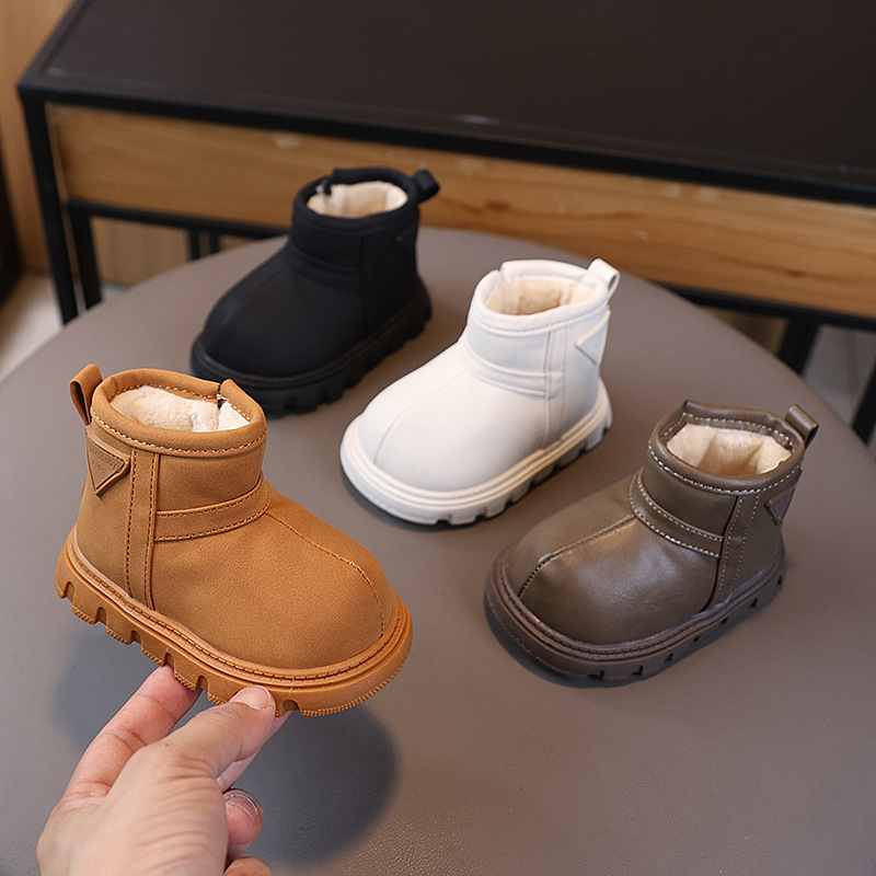 冬季新款保暖棉鞋男女小童短靴1-2-3岁小童软底学步鞋加绒雪地靴0