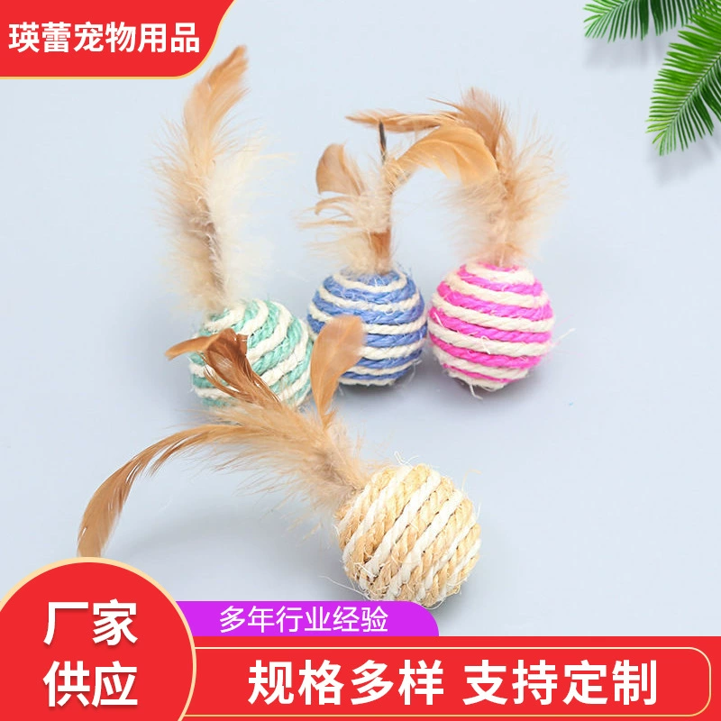 Производитель поставляет игрушки для кошек из сизаля, прочные жевательные шарики с колокольчиками, а также самозабавные сизалевые мячи-шаттлы для питомцев.