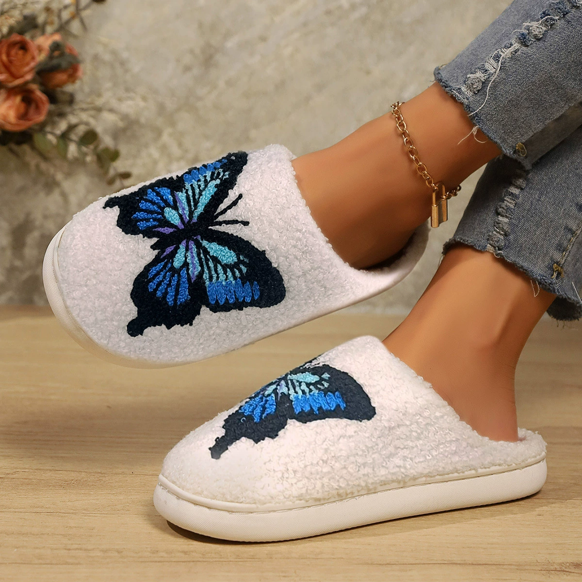 Европейские и американские трансграничные хлопковые тапочки с вышивкой бабочек, удобные и теплые домашние нескользящие закрытые тапочки, домашние тапочки с бабочками.