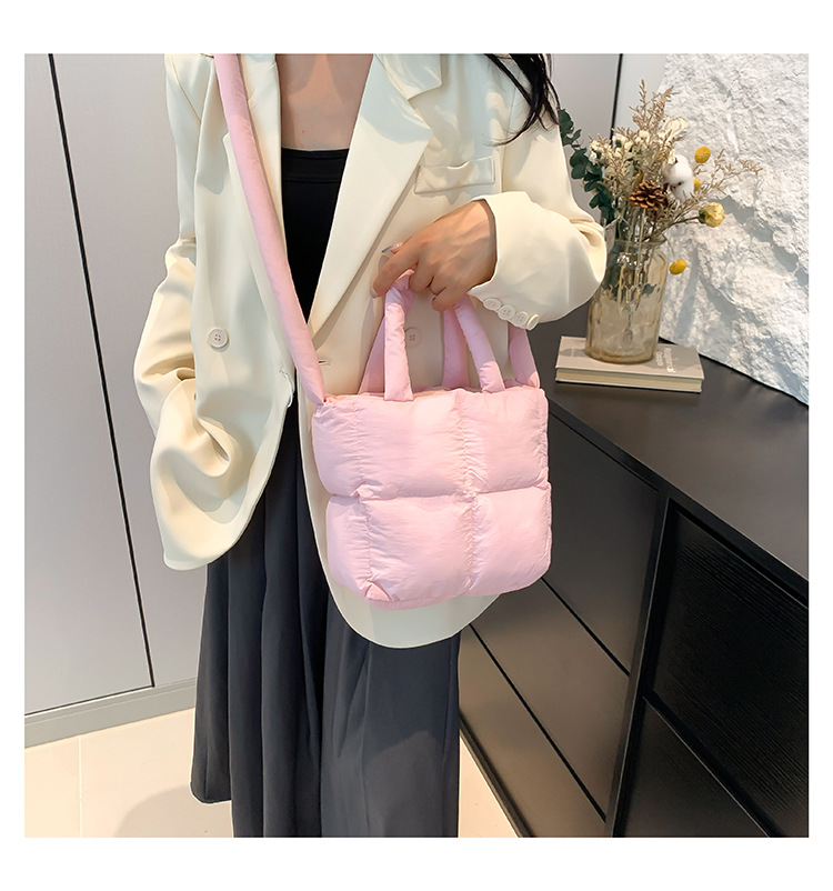 546g Weight Women's Medium Oxford Cloth Solid Color Classic Style Square Zipper Handbag Crossbody Bag
