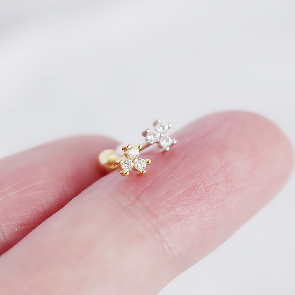 3g Weight 0.03µm Gold Plating Thickness Electroplating Gold Plating Process 1 Pair 925 Sterling Silver Zircon Geometric Ear Studs
