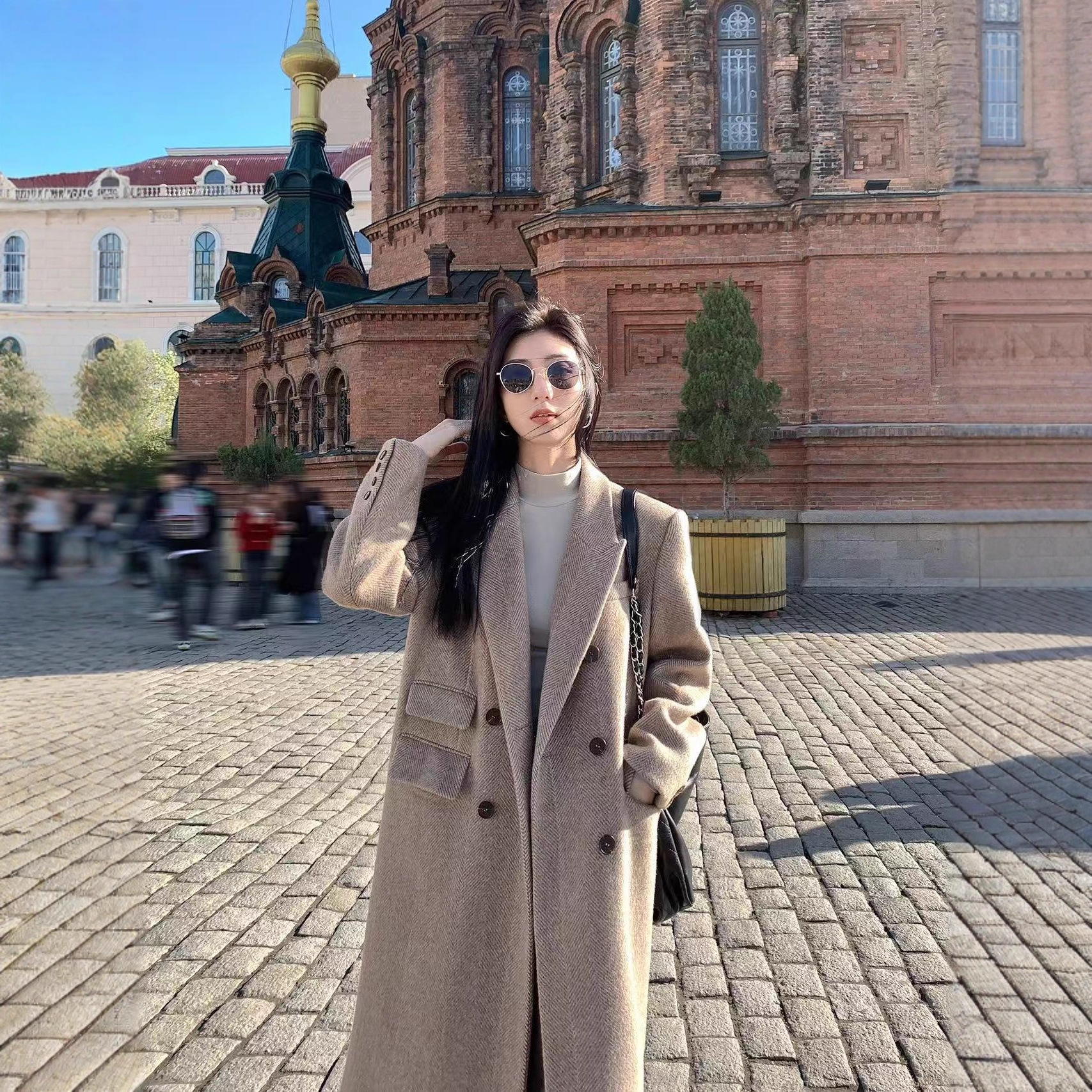 Thickened Herringbone Woolen Outwear for Women 2024 New Winter High-End Elegant Display Quilted Woolen Outwear