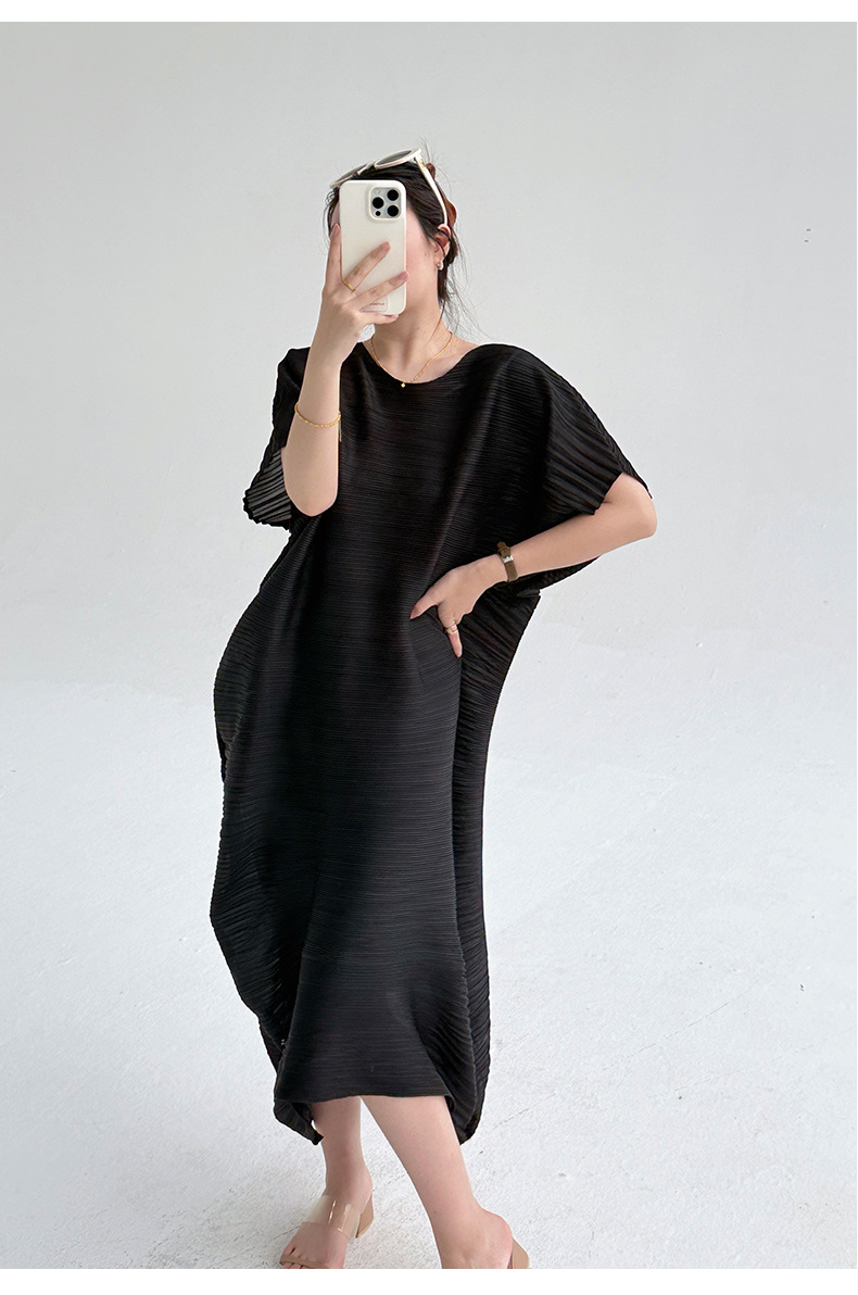 Váy maxi xếp ly cổ tròn tôn dáng mùa hè — Màu đen chi tiết 21