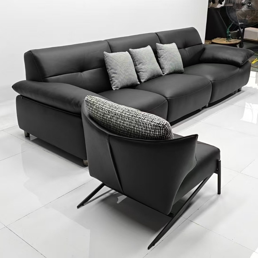 Modern Light Luxury High Resilience Sponge Black Sofa New Simple Sofa Small Apartment Sofa First Layer Cowhide
