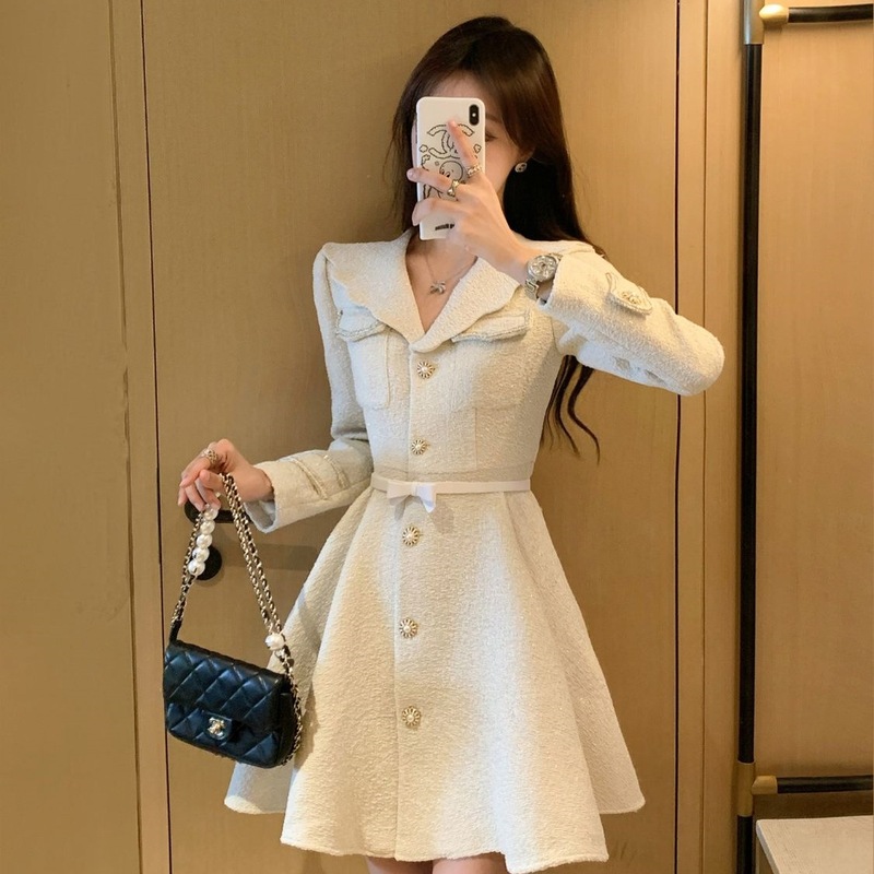 小香风连衣裙2025新款女秋冬收腰显瘦名媛气质女神范白色长袖裙子|undefined