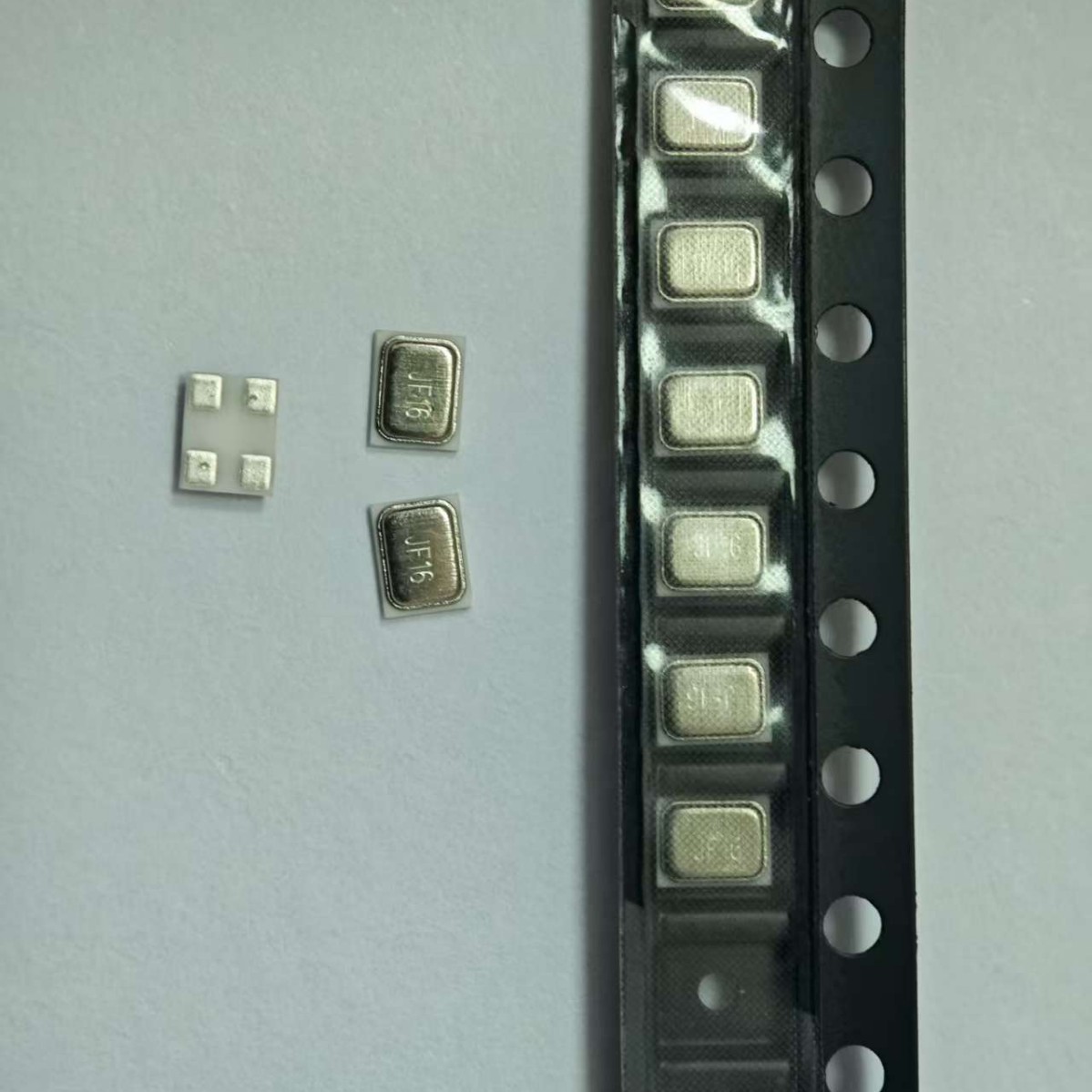 无源晶振3225 8M 12M 16M 20M 24M 25M 26M 27M 32M 高 精度10PPM