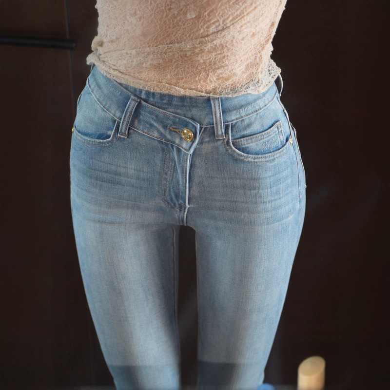 Soft, high-elasticity Lyocell slim-fit vintage blue high-waisted cropped jeans Soft, high-elasticity Lyocell slim-fit vintage blue high-waisted cropped jeans