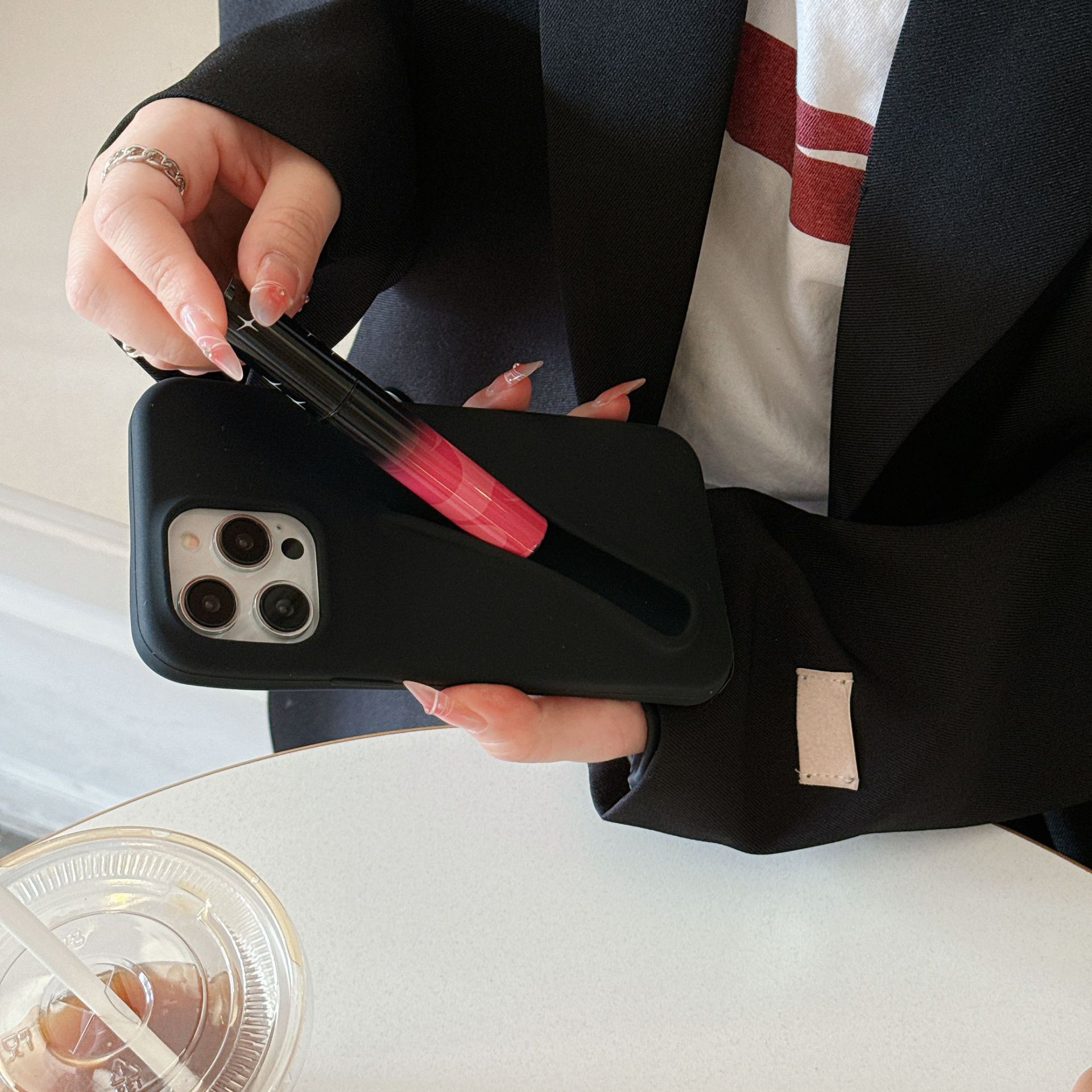 Silica Gel Solid Color Cute Sweet Phone Cases Phone Accessories display picture 5