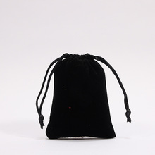 现货批发厂家直供 7*9 黑色绒布袋  小礼品袋  绒布束口袋简约风