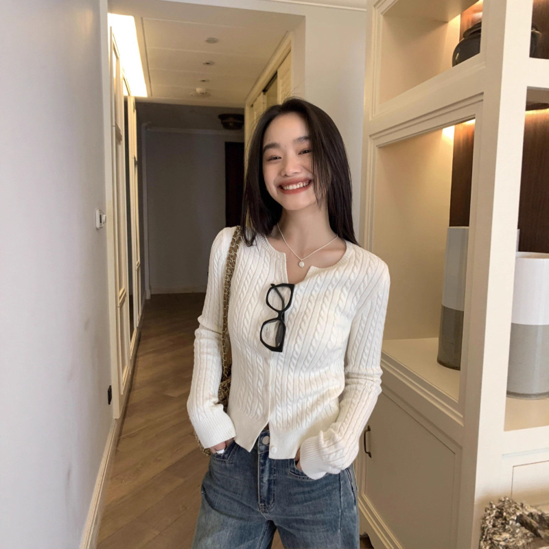 pusumede灰色麻花针织开衫外套女秋季修身显瘦百搭短款长袖上衣|undefined