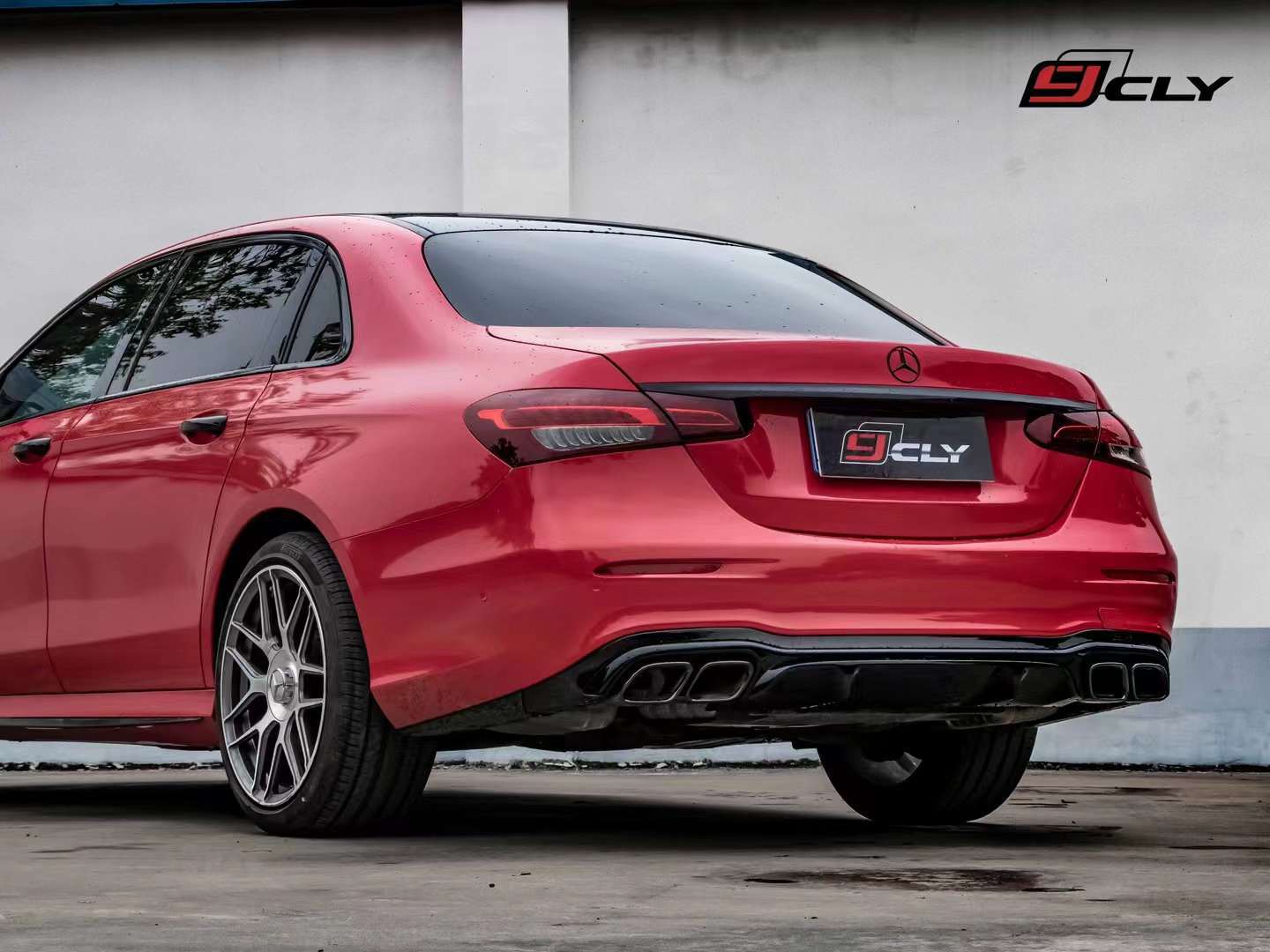 Applicable to 16-20 Mercedes-Benz E-Class W213 Old Change New 21-23 E63S AMG Wide Body Encirclement Kit