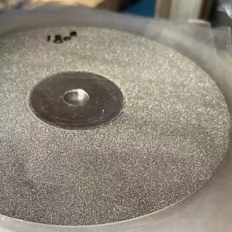 工厂大量现货批发 150MM直径 12.7MM内孔 1MM 厚度金刚砂磨盘用于