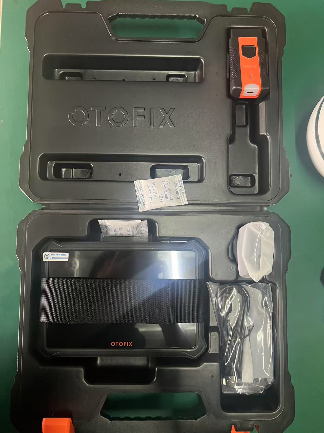OTOFIX D1 LITE universal car scan tool OBD2 car fault diagnostic device