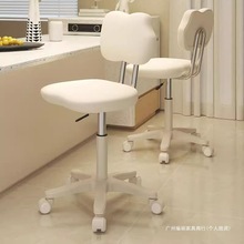 ��X�������ò�����������Ů���������һ��y��W�������D����