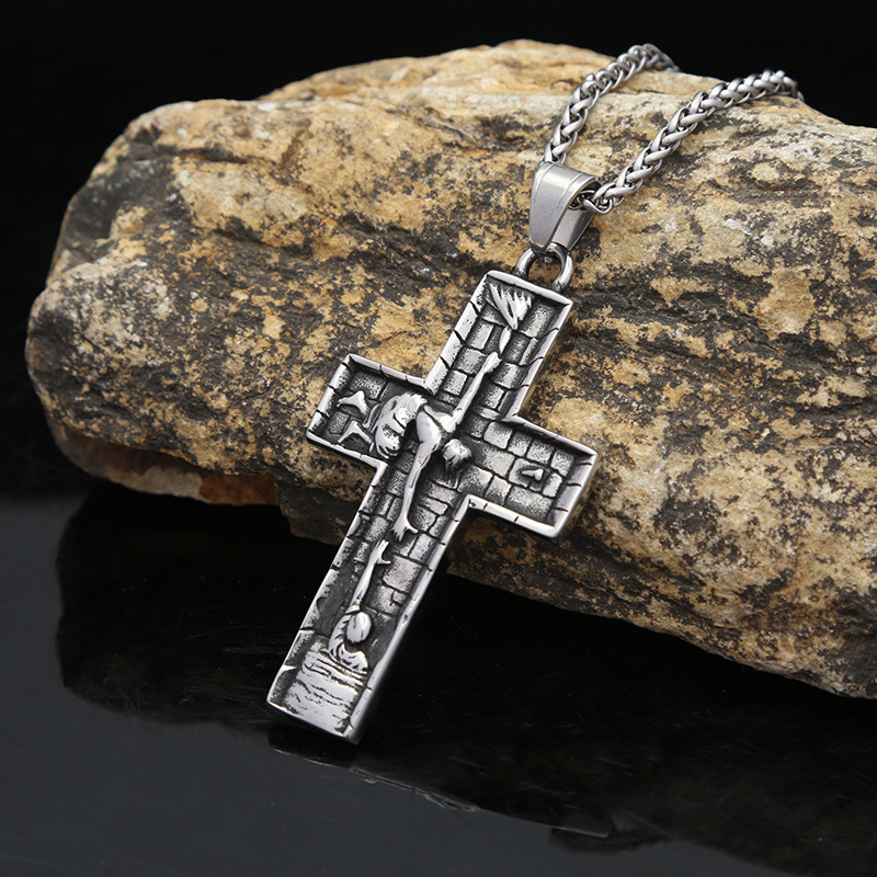 Pendentif croix Savior en acier inoxydable, bijou tendance et créatif pour homme_voghion.com