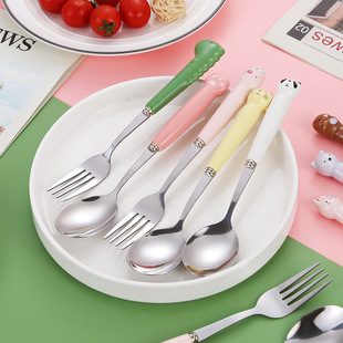 ���ⲻ�P����ӿ�ͨ����D�����ɐ��ֱ��ײ������Ȍ����Ӄ�ͯ����
