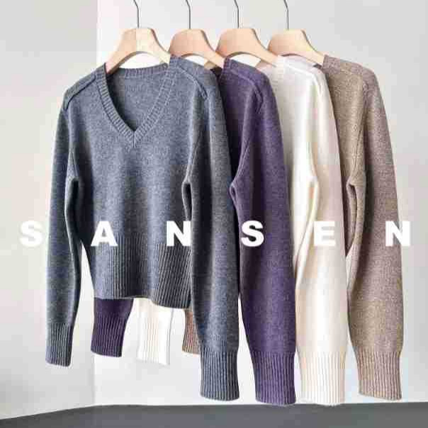 Lp Same Style Pure Wool V-Neck Knitwear for Women, Loose Fit with Dropped Shoulders, Row Style Autumn and Winter Sweater