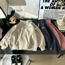 童T恤;童裤;童套装