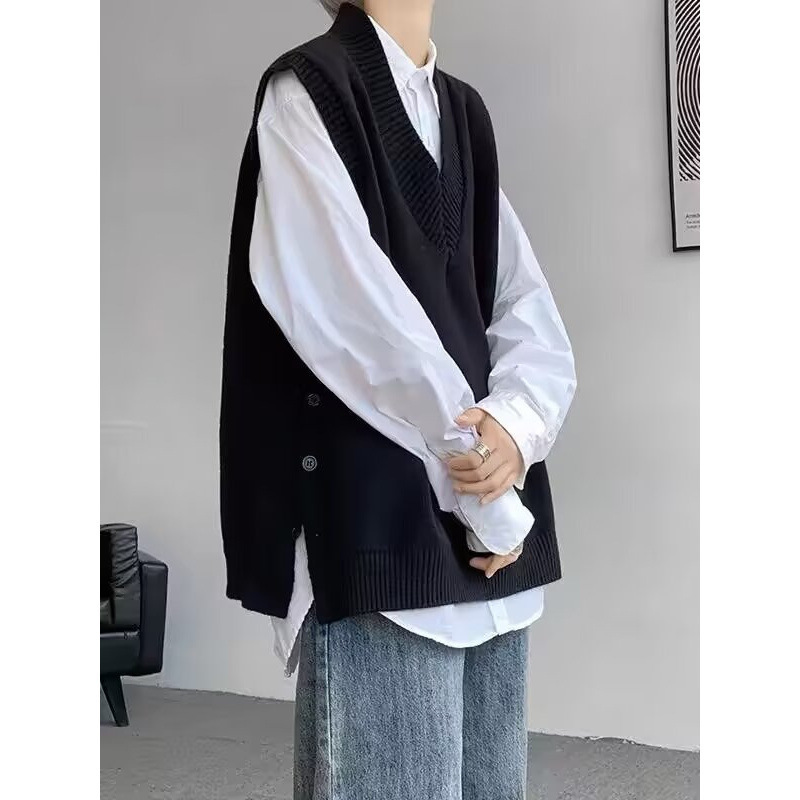 V-Neck Knit Sweater Men's Vest 2025 New Autumn and Winter Layered Split Sleeveless Top Trendy