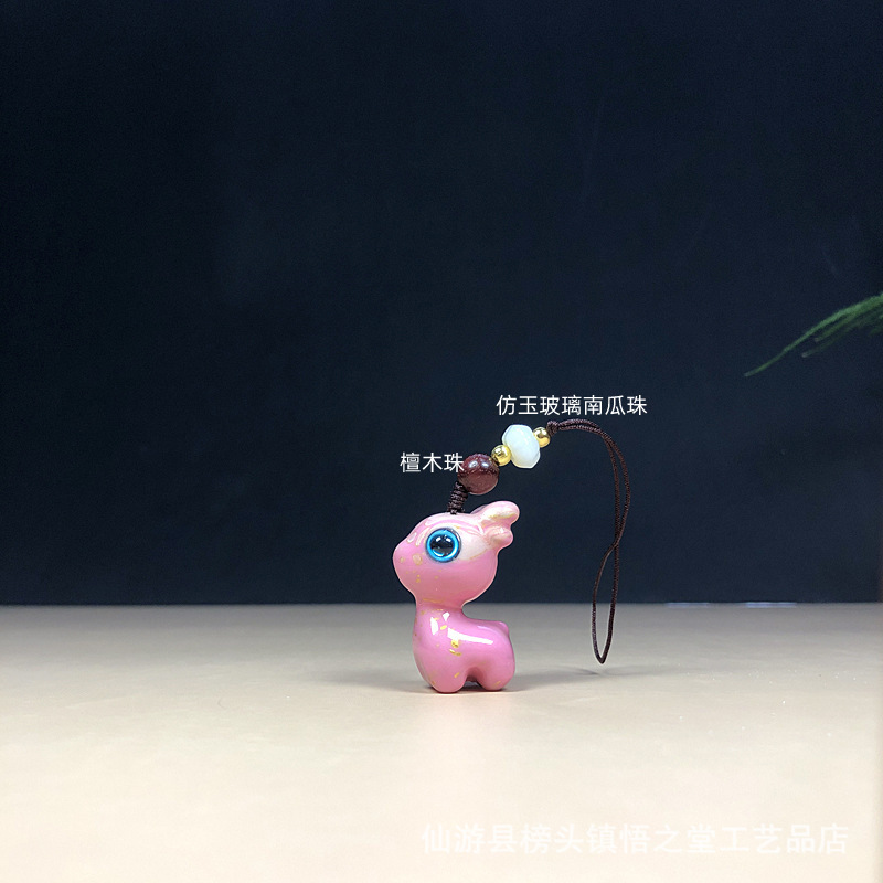 緑檀の色絵が漂っています。|undefined