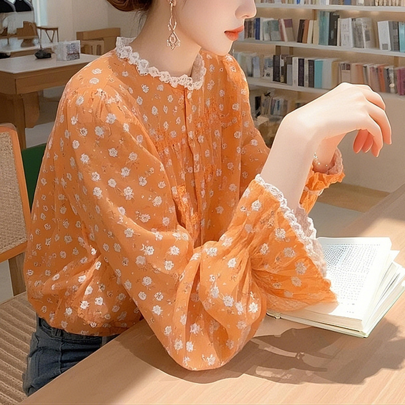 Orange Floral Shirt Spring 2025 New Women's French Style Dopamine Top Unique Good-looking Lace Small Shirt