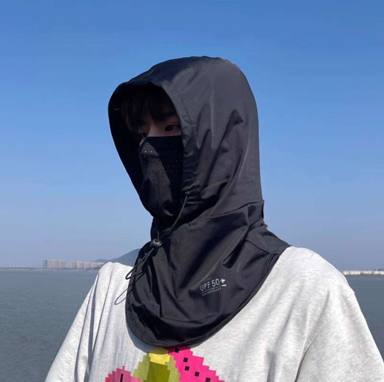 [锦纶全方位帽檐面罩（黑色）]