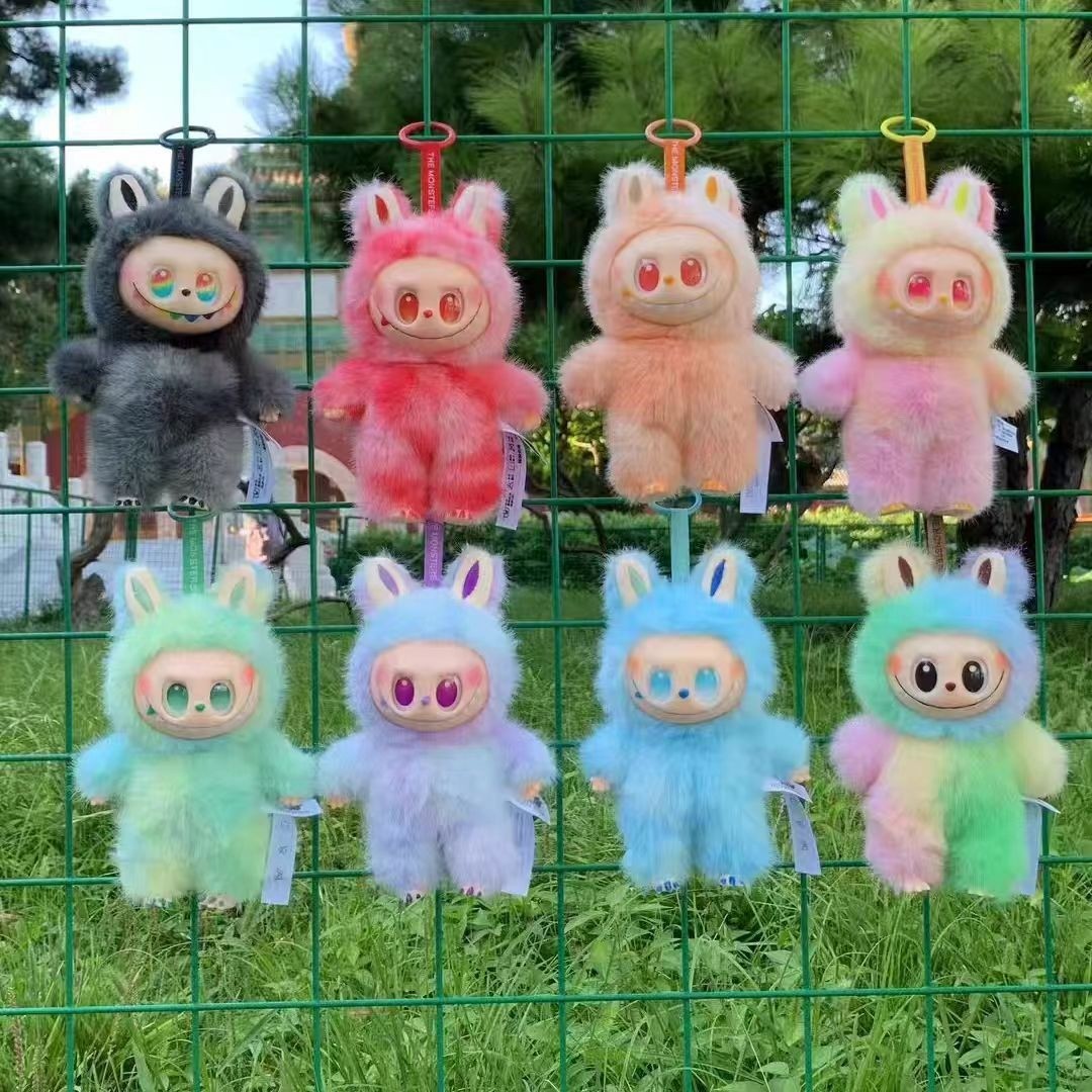 Nuevo colgante de mochila de tela Rabu pellizcar música pu rebote lento artefacto de descompresión juguete decoración de escritorio muñeca al por mayor