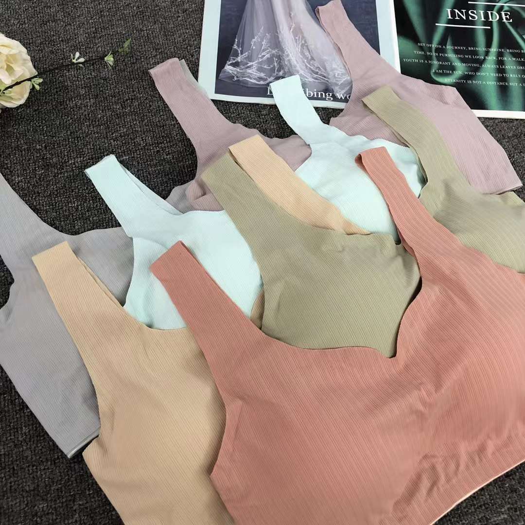Nuevo chaleco sin costuras de alta elasticidad de alta calidad de dama sin anillo de acero bra de yoga ropa interior deportiva mujer al por mayor
