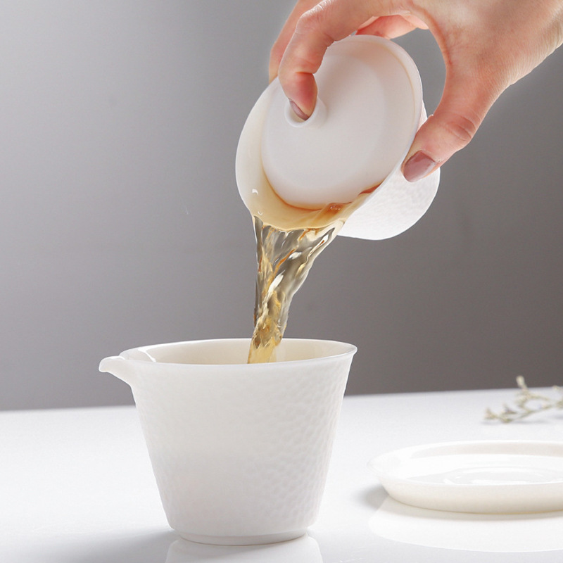 Luz de lujo Kung Fu porcelana blanca Dehua grasa de cabra de jade tetera taza de té cubierta tazón de alta calidad oficina en el hogar caja de regalo