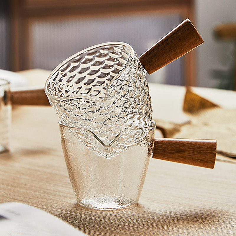 Factory supply coffee small milk cup espresso cup coffee extraction wooden handle milk jug vintage ounce measuring cup wholesale