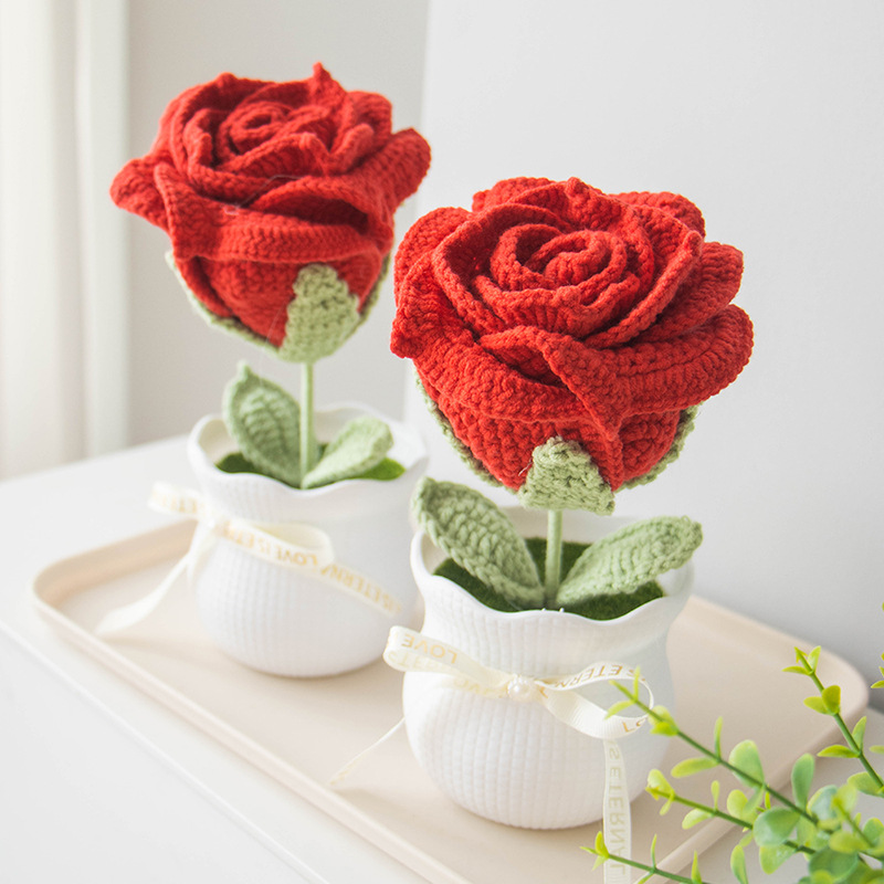 Ready-made hand-knitted rose artificial flower potted plants, office desktop potted plants, knitted flower ornaments, artificial flowers wholesale pic 8