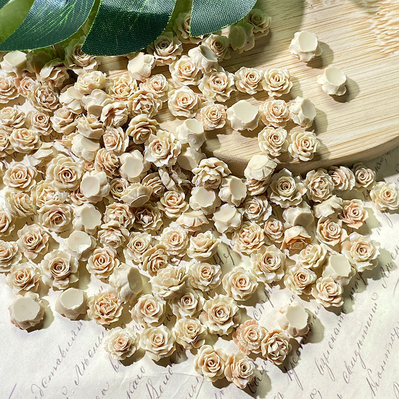 Light Brown Soft Carved Rose Nail Art Jewelry, Luminous and Versatile, Exquisite and Sweet Carved Nail Jewelry Wholesale Light Brown Soft Carved Rose Nail Art Jewelry, Luminous and Versatile, Exquisite and Sweet Carved Nail Jewelry Wholesale