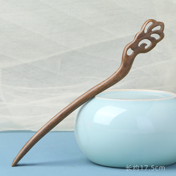 Chinese hairpin green sandalwood