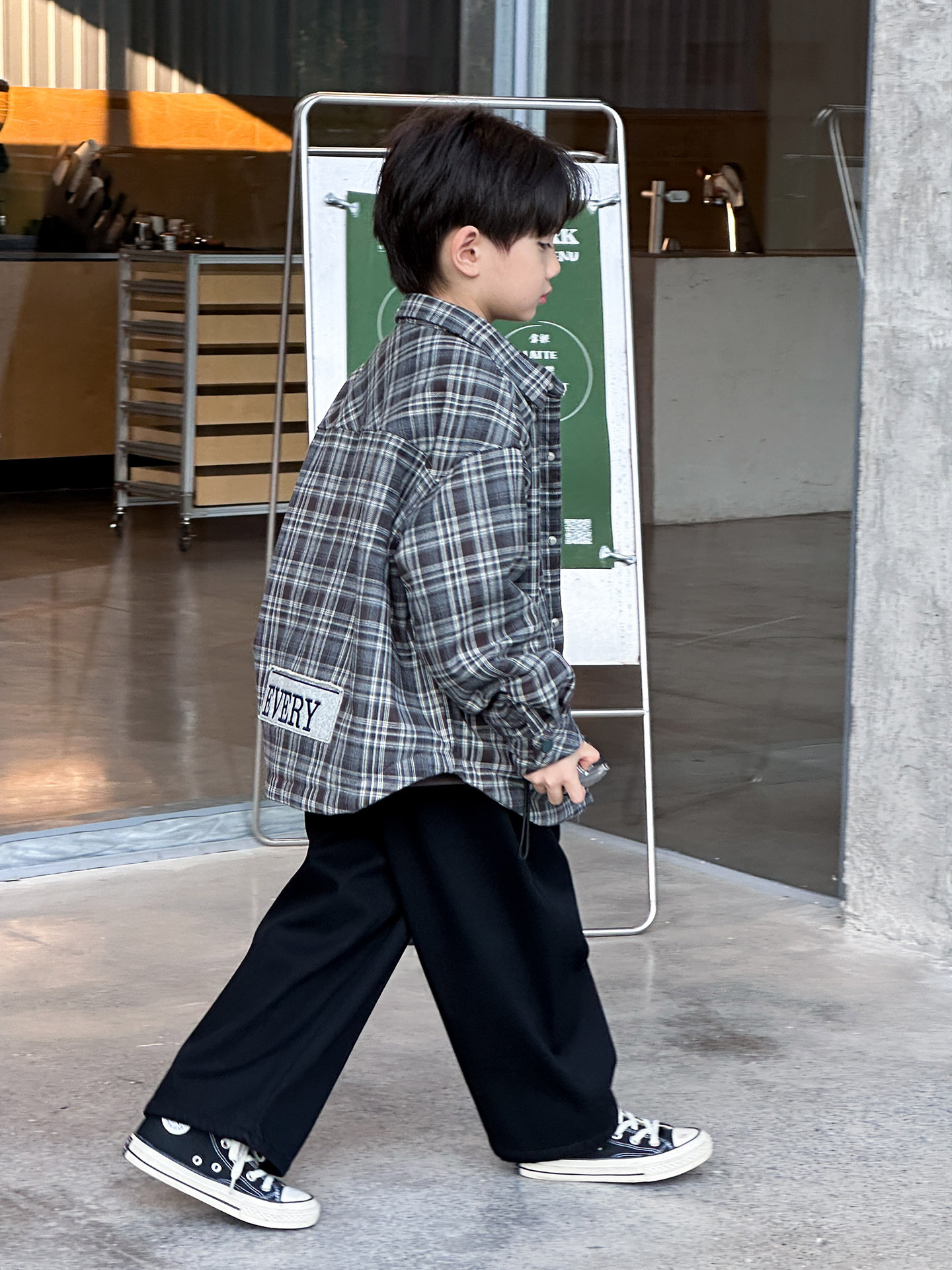 McCarthy ropa infantil para niños camisas de algodón gruesas en invierno 2025 nuevo estilo de moda para niños mayores chaqueta caliente para niños