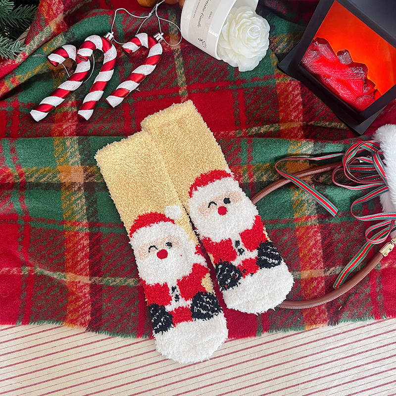 Calcetines Navideños Térmicos para Mujer de Terciopelo de Coral Engrosados para Invierno image 7