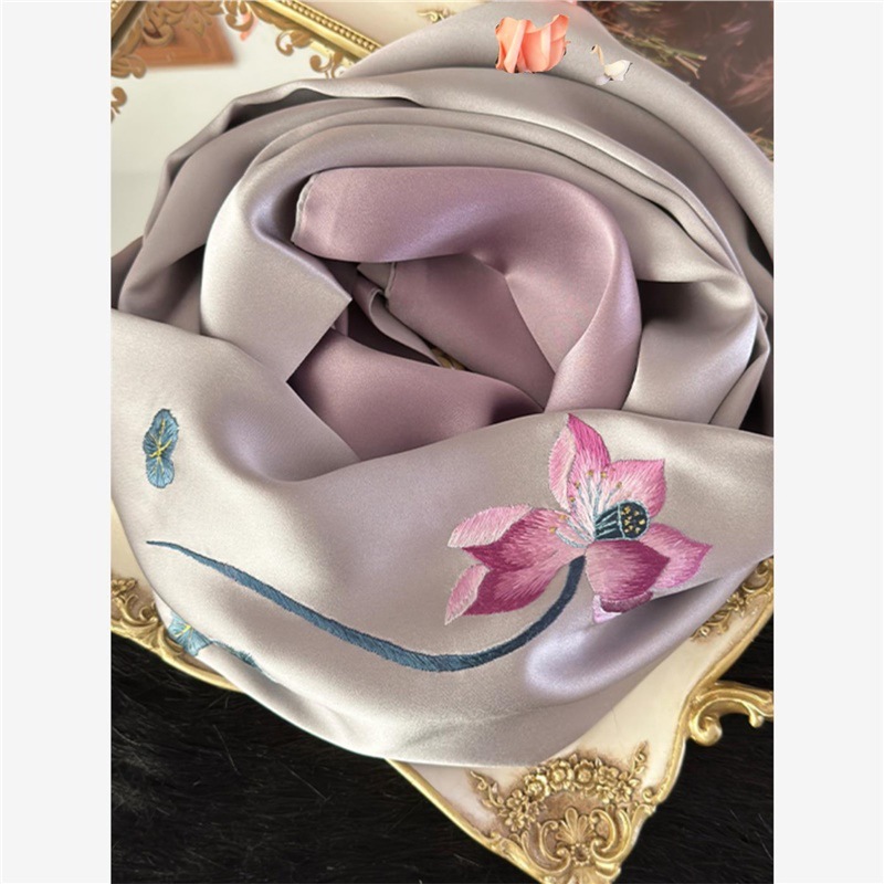 送长辈礼盒真丝丝巾围巾送妈妈实用礼物苏绣礼品桑蚕丝母亲节礼物