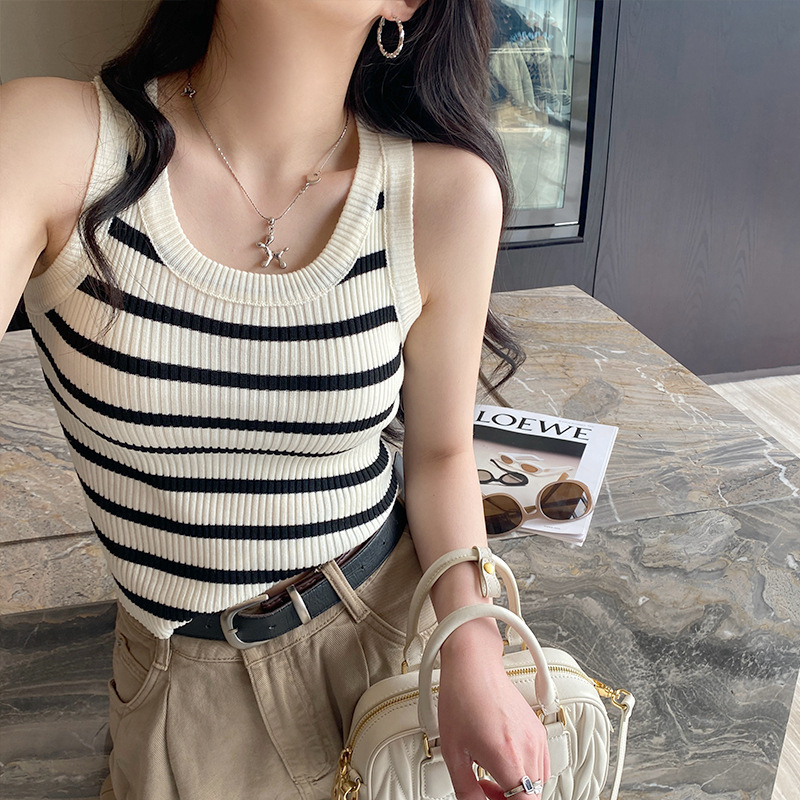 条纹背心女内搭2025新款遮副乳打底针织上衣夏外穿法式无袖小吊带|undefined