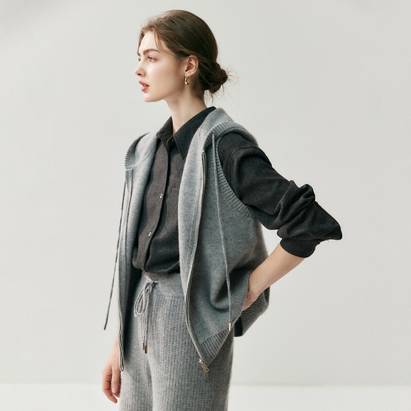 Fashionable and Versatile Cashmere Knitted Hooded Vest for Women 25 Autumn and Winter Drawstring Layered Vest Casual Hoodie Vest