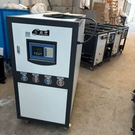塑机辅机;塑料机械;冷水机