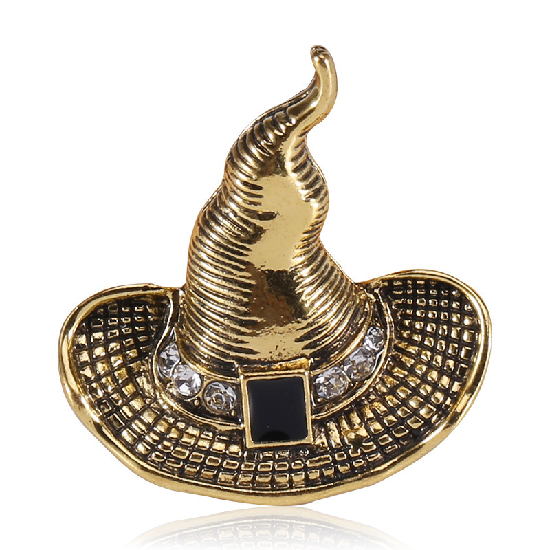 Estilo europeo y americano retro bruja sombrero broche versátil Ropa Accesorios Halloween magia sombrero pin hembra en stock venta al por mayor