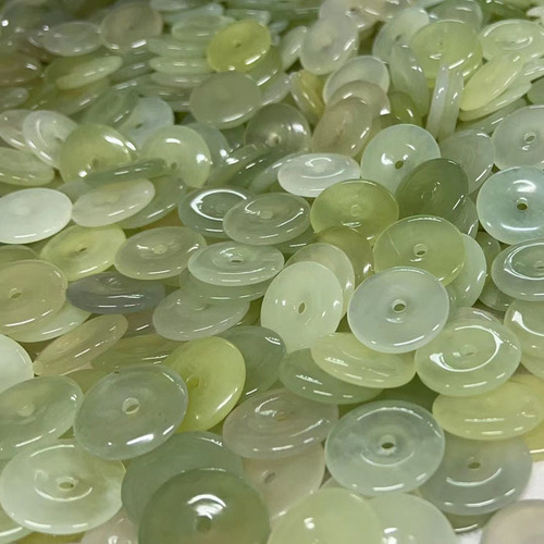 Natural jade Xiuyu safety buckle wholesale DIY jewelry natural jade pendant gift pendant