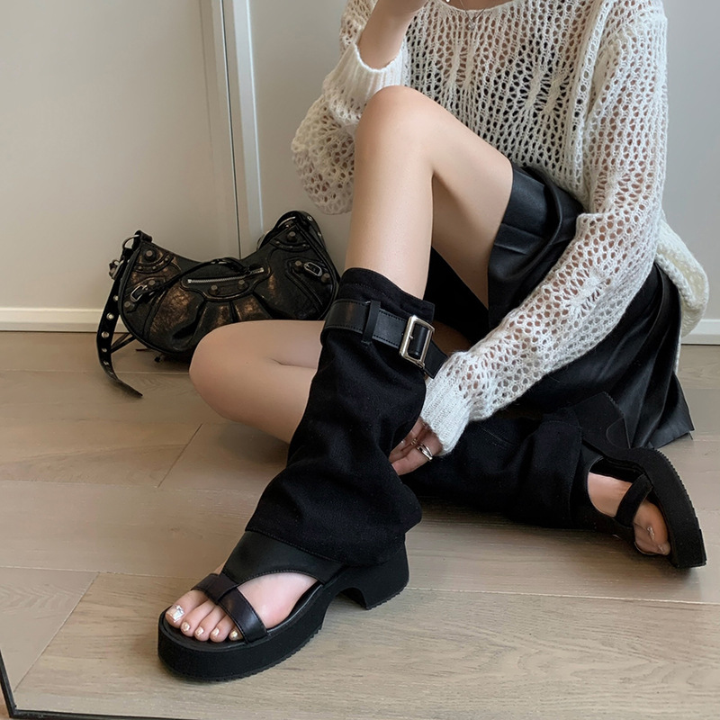Sandal cao gót hở mũi nữ đế dày gót vuông, quai thắt lưng da bò — Màu đen