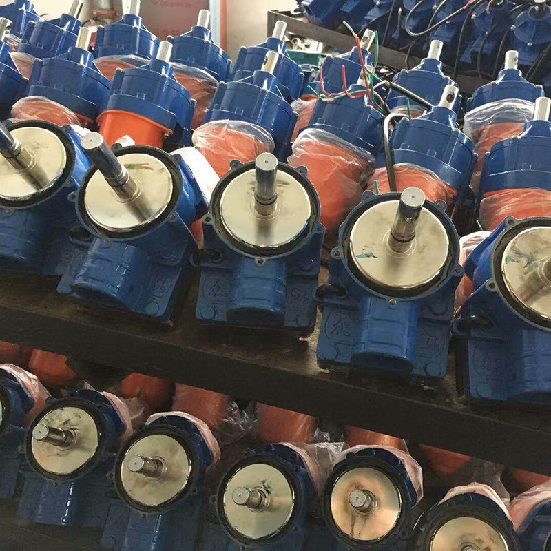 大棚电动卷膜器