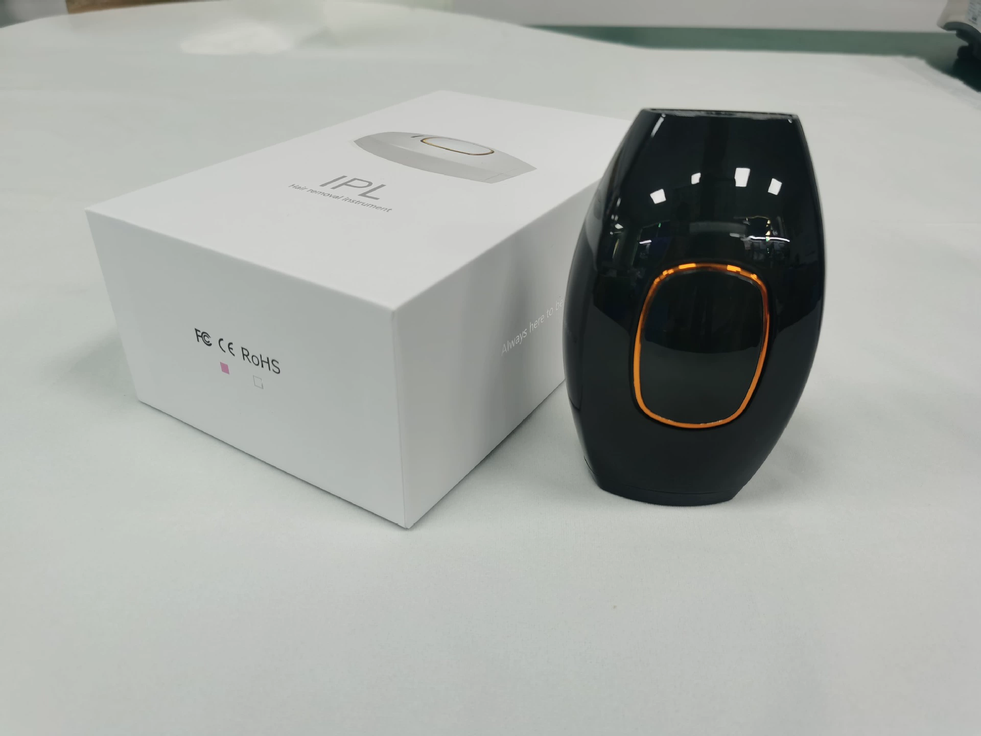 IPL Hair Removal Device, 5M Flashes, 470–1100 nm, Portable Home Export Model